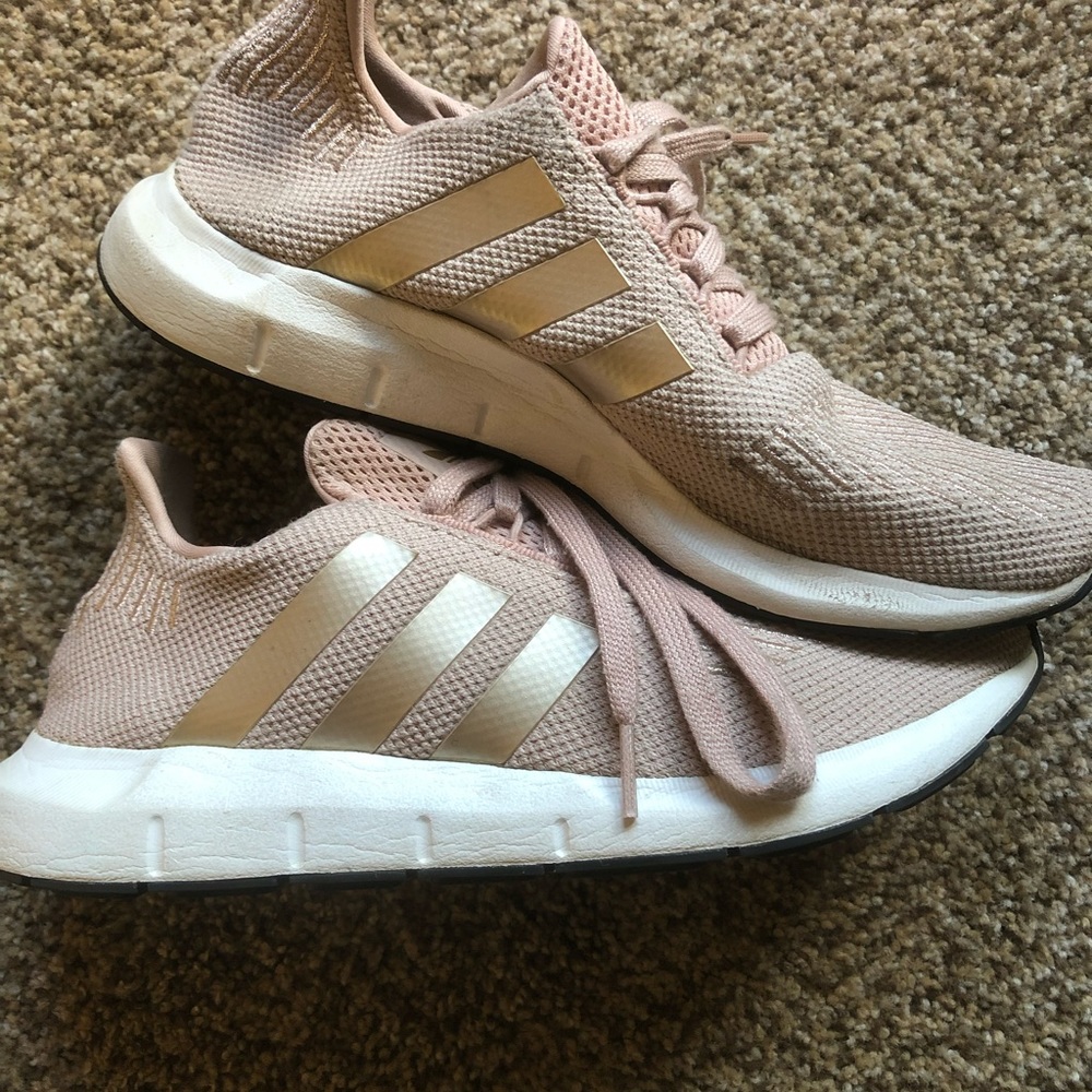 Adidas Swift Run Shoes